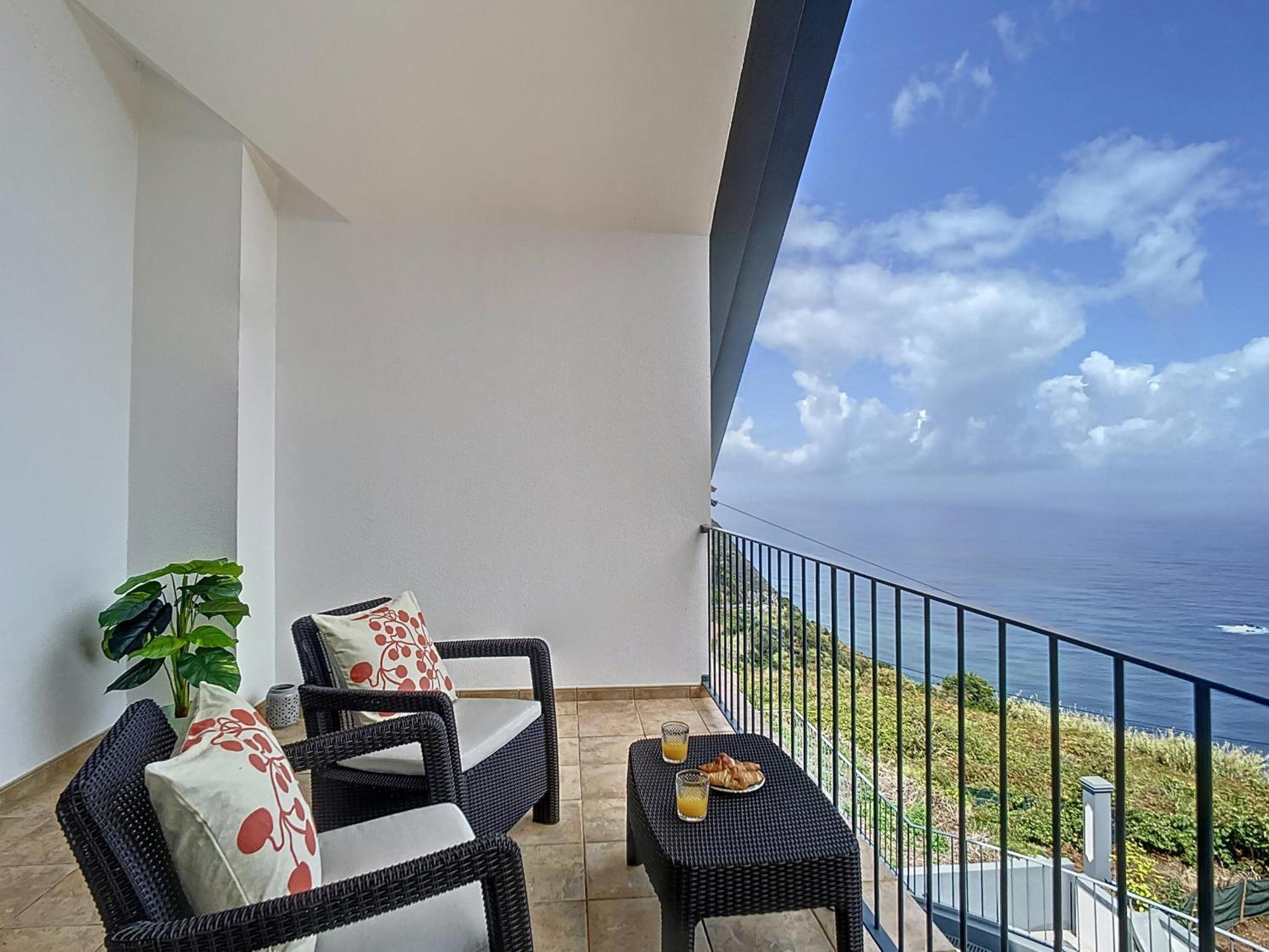Vinhaticos Villa By Atlantic Holiday Porto Moniz Kültér fotó